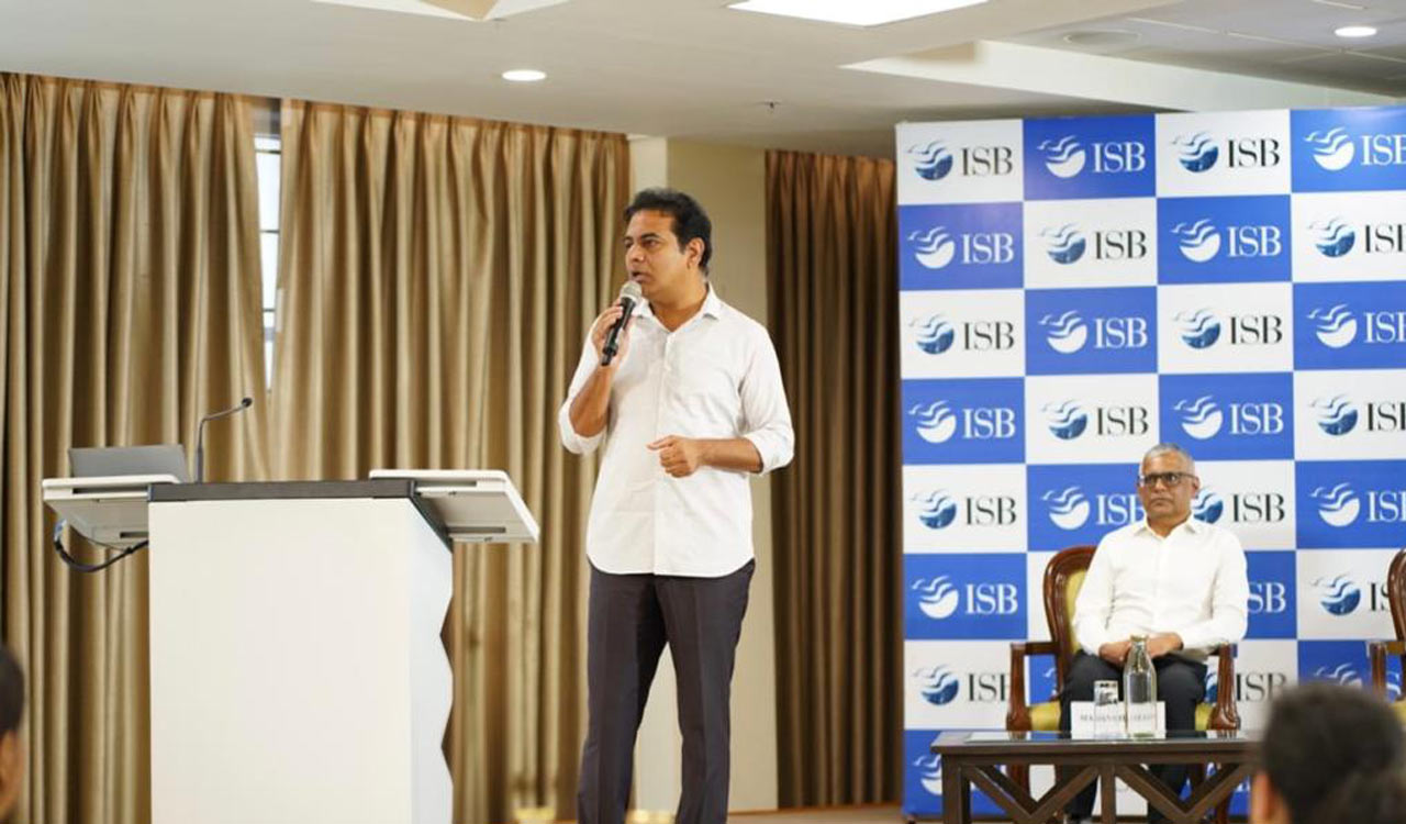 Centre should draw insights from successful policies of different States: KTR