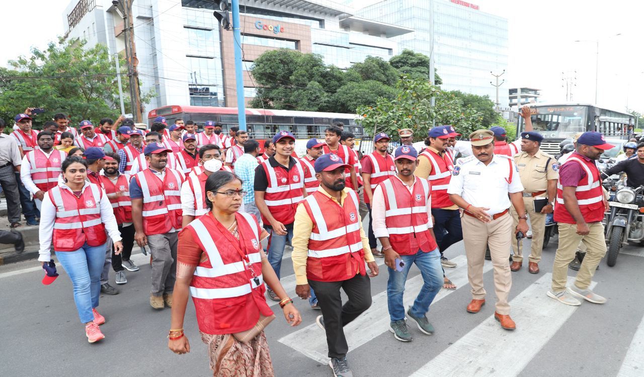 44 pelican signals inaugurated across Cyberabad Commissionerate as part of Safe City Project