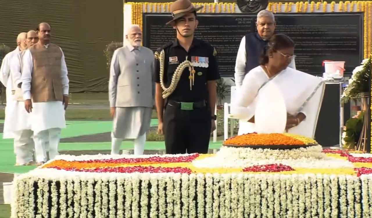 President Murmu, PM honor Atal Bihari Vajpayee on his death anniversary