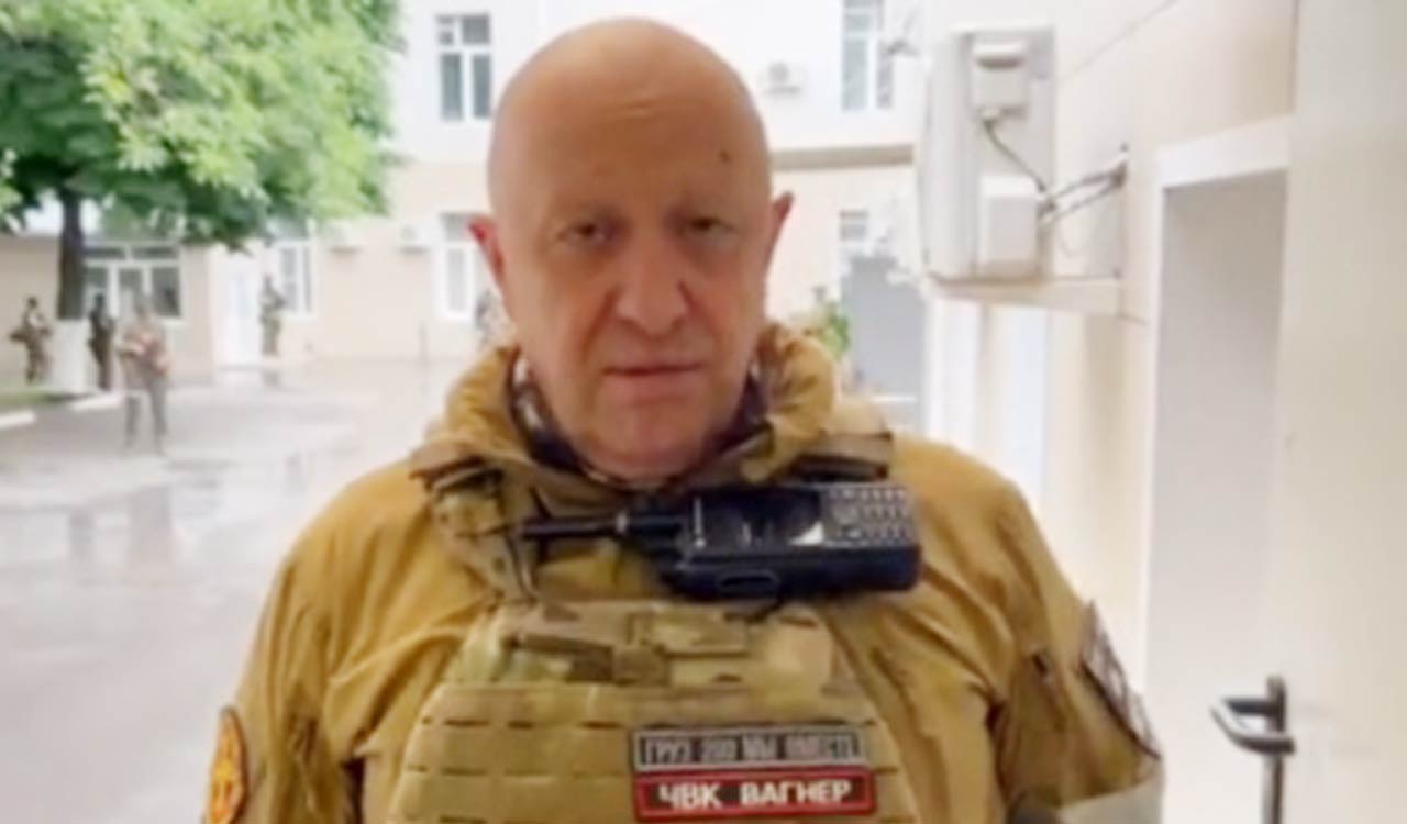 Private burial of Wagner group head, Prigozhin, takes place in St. Petersburg