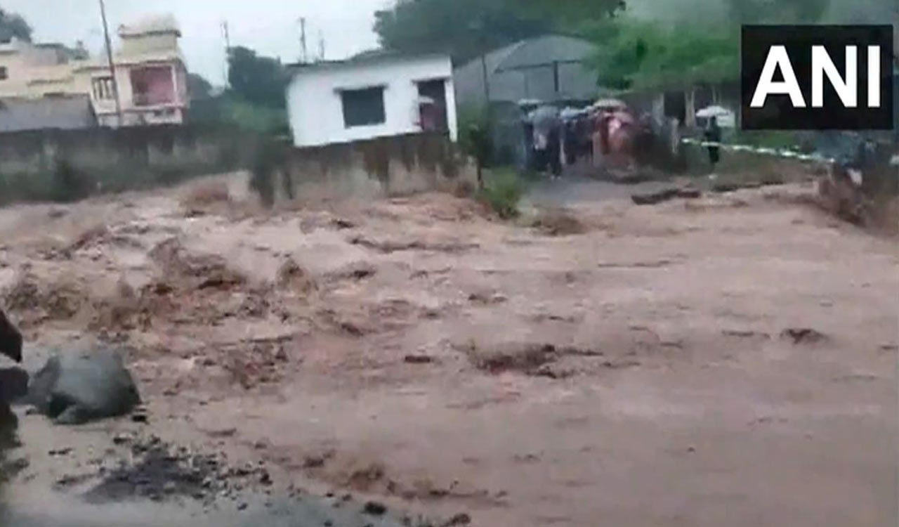 Uttarakhand: Rishikesh grapples with severe waterlogging due to heavy rains