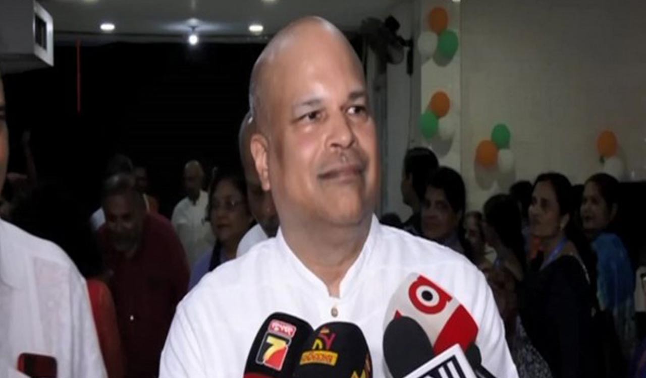 Sri Lankan envoy congratulates India ahead of Chandrayaan-3 soft landing