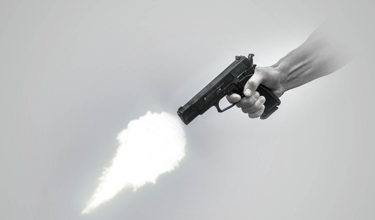 Two undertrial inmates shot at inside court