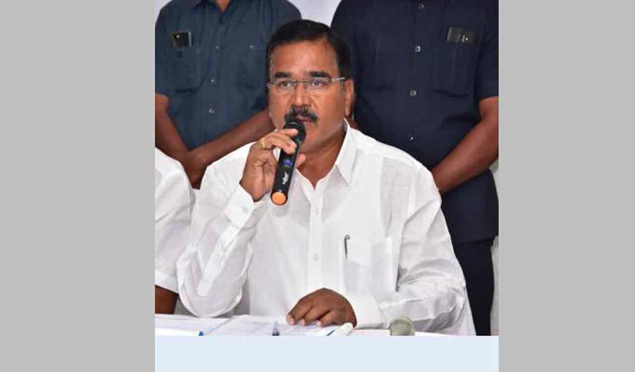 Despite Opposition’s conspiracies, CM is taking up PRLI: Niranjan Reddy