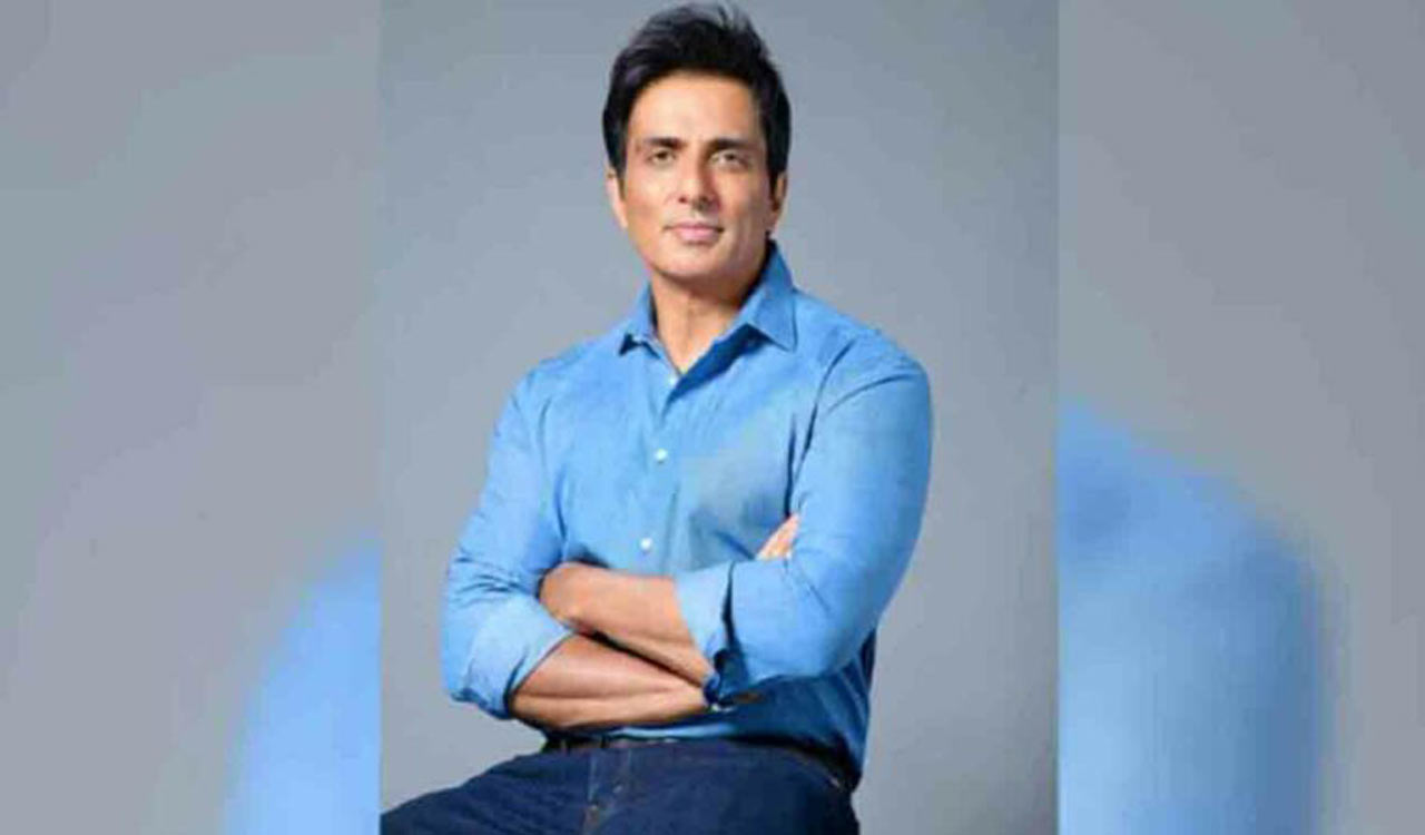 Sonu Sood helps 65-year-old Bihar man to clear debts