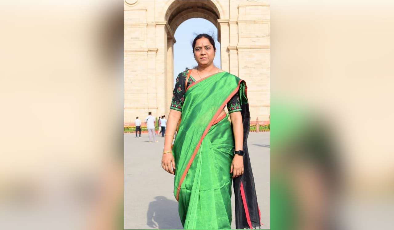 Archana, who transformed primary school in Mancherial, gets national best teacher award