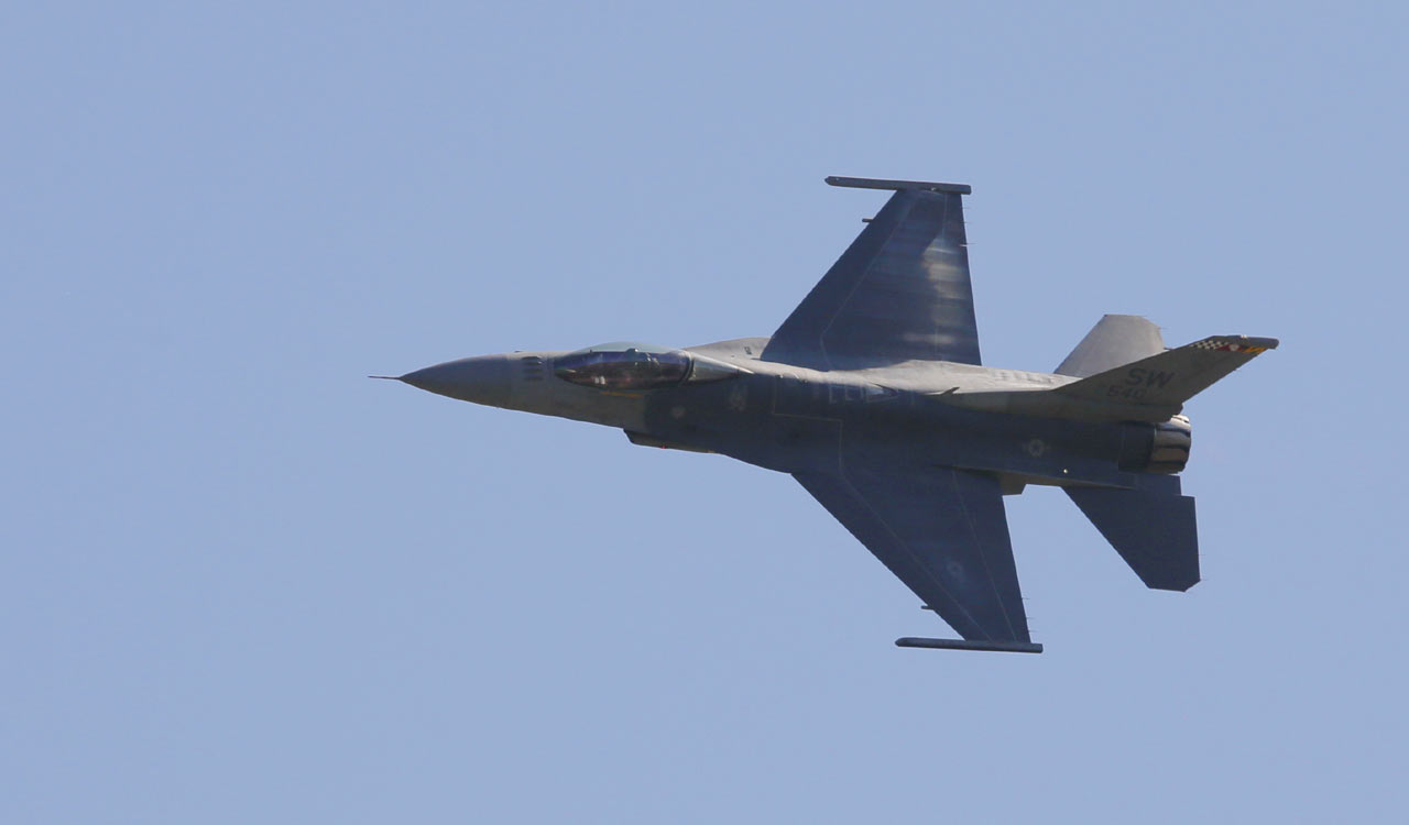 US greenlights transfer of Danish and Dutch F-16s to Ukraine