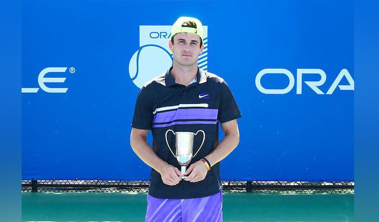 Tommy Paul beats top-ranked Carlos Alcaraz in Toronto quarterfinals