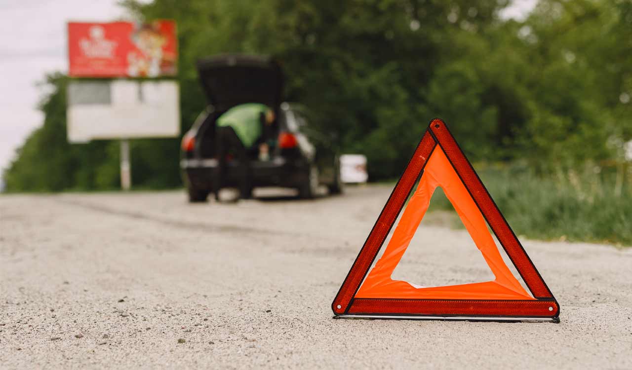 Three killed as lorry rams tipper in Nirmal