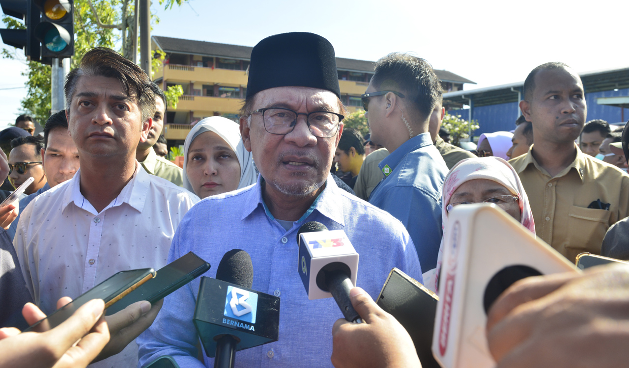 Ballot count underway as Malaysian leader Anwar seeks to shore up his rule in vital state elections