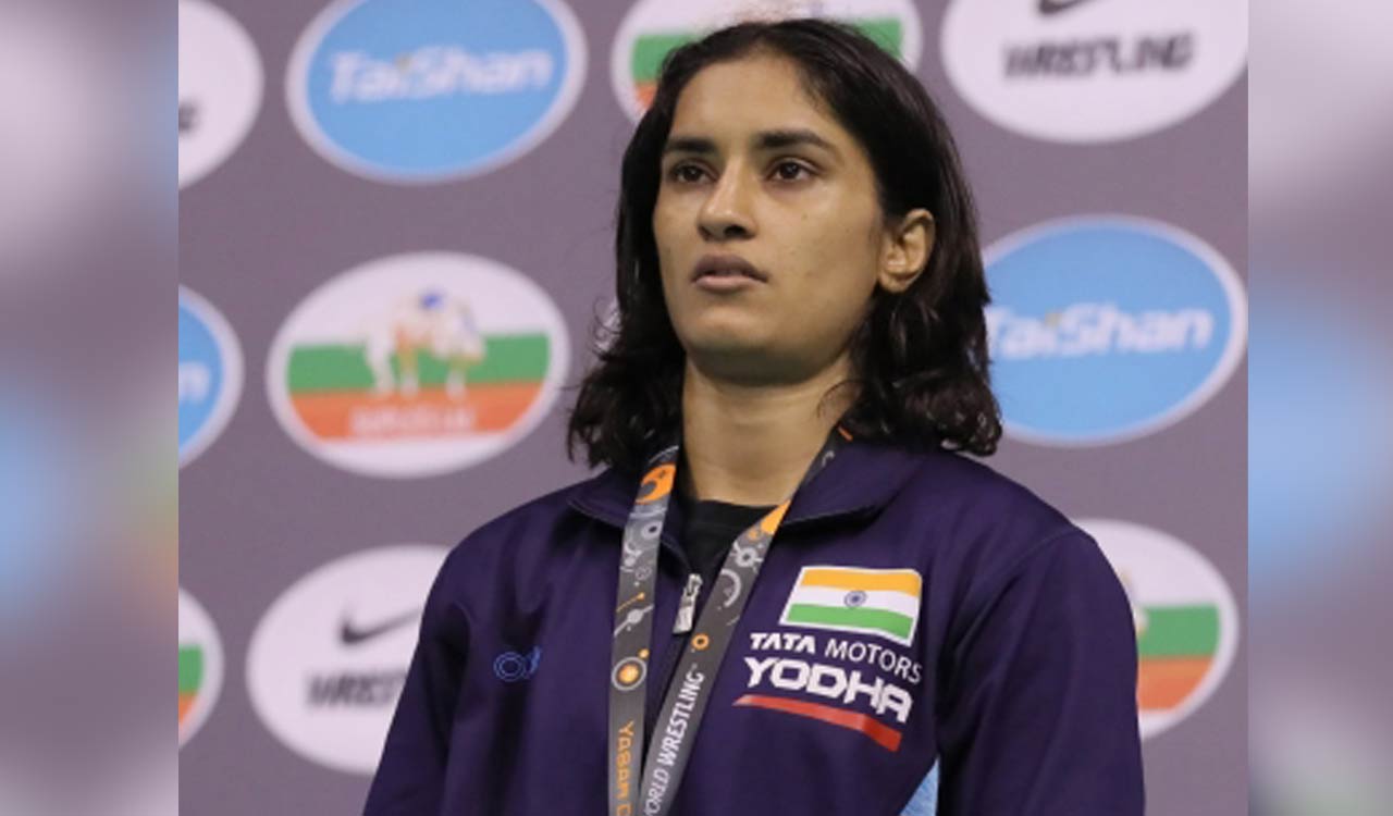 Vinesh Phogat pulls out of Asian Games due to injury, set to undergo knee surgery in Mumbai