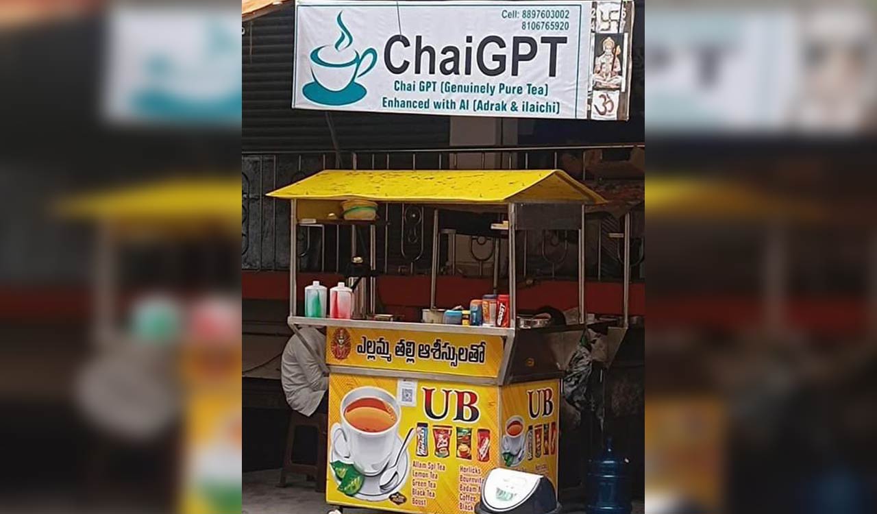Check out this unique marketing strategy of Hyderabad chaiwala