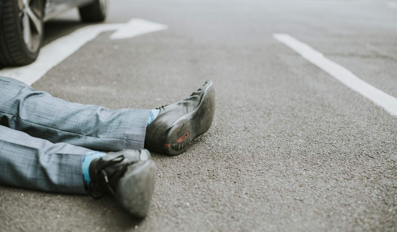 Man found dead under boulder in Yadadri-Bhongir