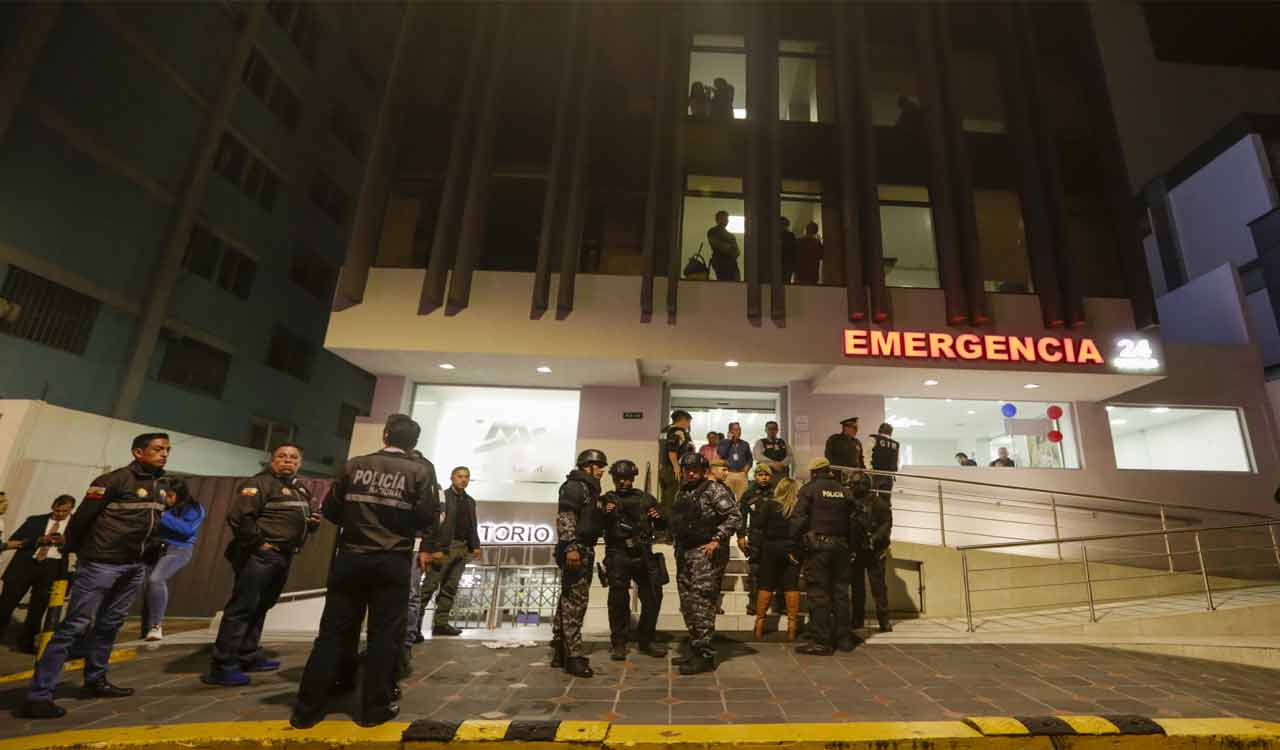 Ecuador declares state of emergency after assassination of anti-corruption presidential candidate