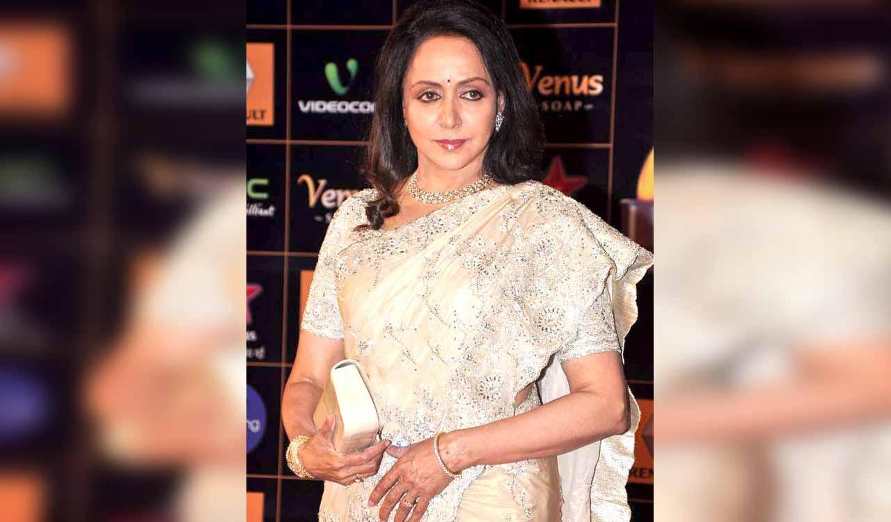I am there, sign me: Hema Malini to producers