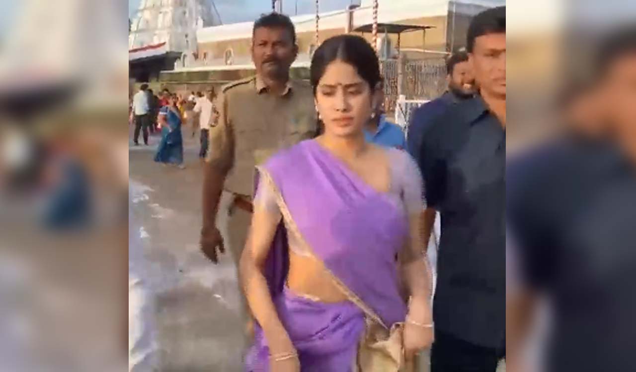 Janhvi Kapoor visits Lord Venkateswara temple in Tirupati