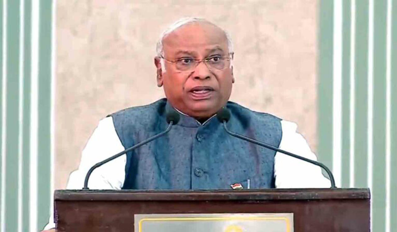 Modi govt killing RTI Act bit by bit: Congress president Kharge