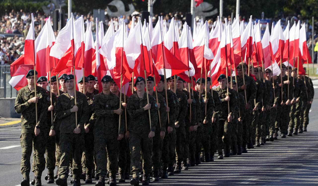 Poland showcases military might in a parade as war rages in neighbouring Ukraine