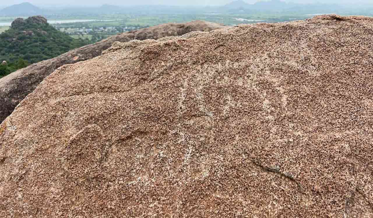 Prehistoric Rock art dating back to 4000 years found at Musapet