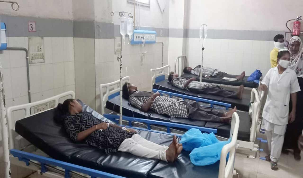 Delhi: 23 school students fall ill after breathing foul smell