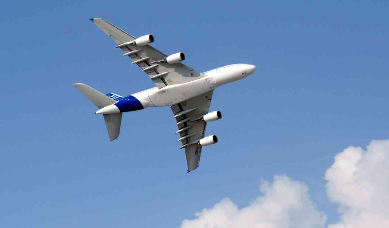 Man charged after disruptions force int’l flight back to Sydney