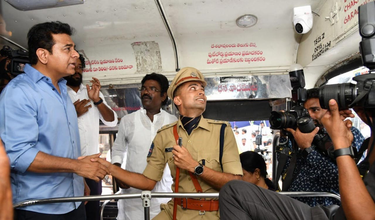 ‘Bus Lo Bharosa’ for safety of women, school girls in Rajanna-Sircilla