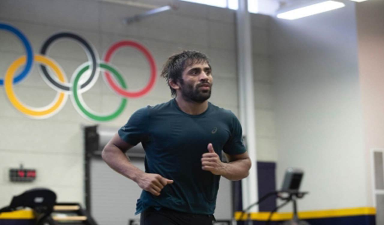 Delhi court summons wrestler Bajrang Punia in criminal defamation complaint