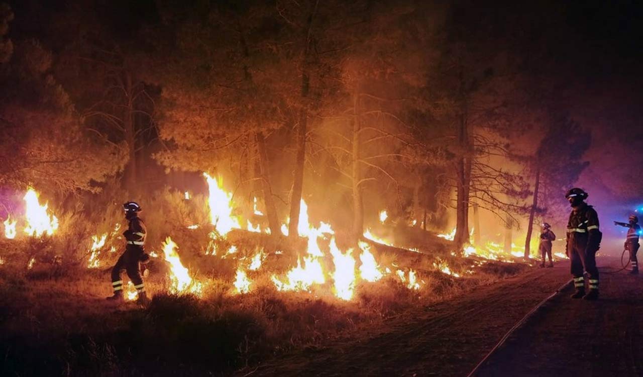 Major wildfires burn in Greece, Spain’s Canary Island of Tenerife