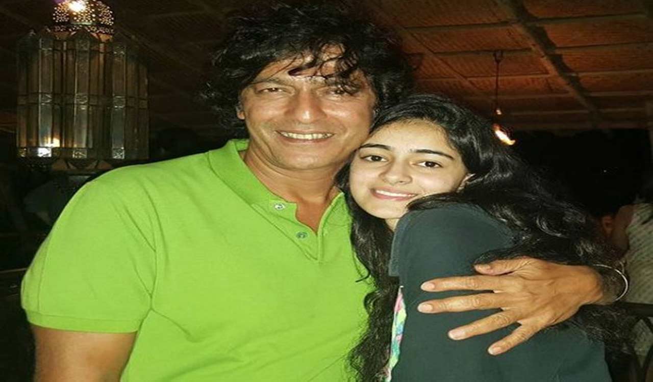 Ananya Panday wishes father Chunky Panday on his birthday