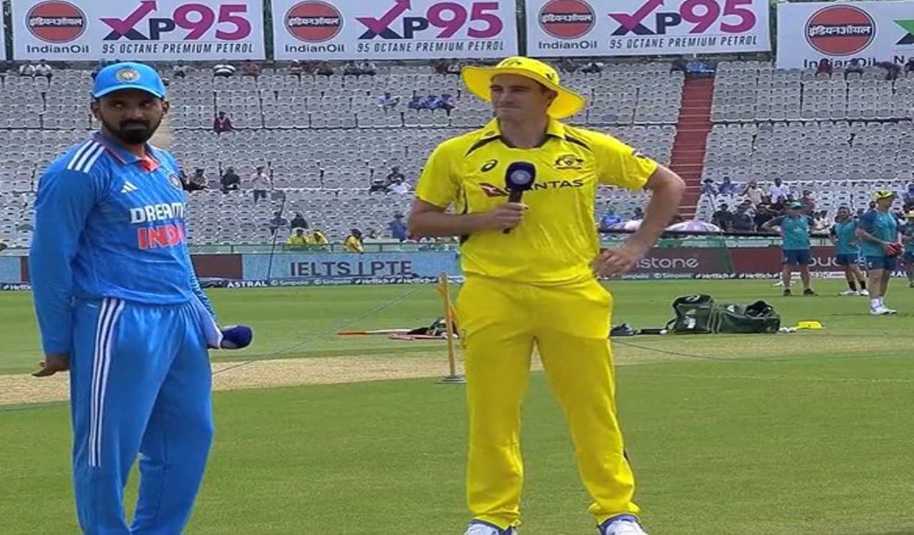 Australia opt to field vs India in second ODI