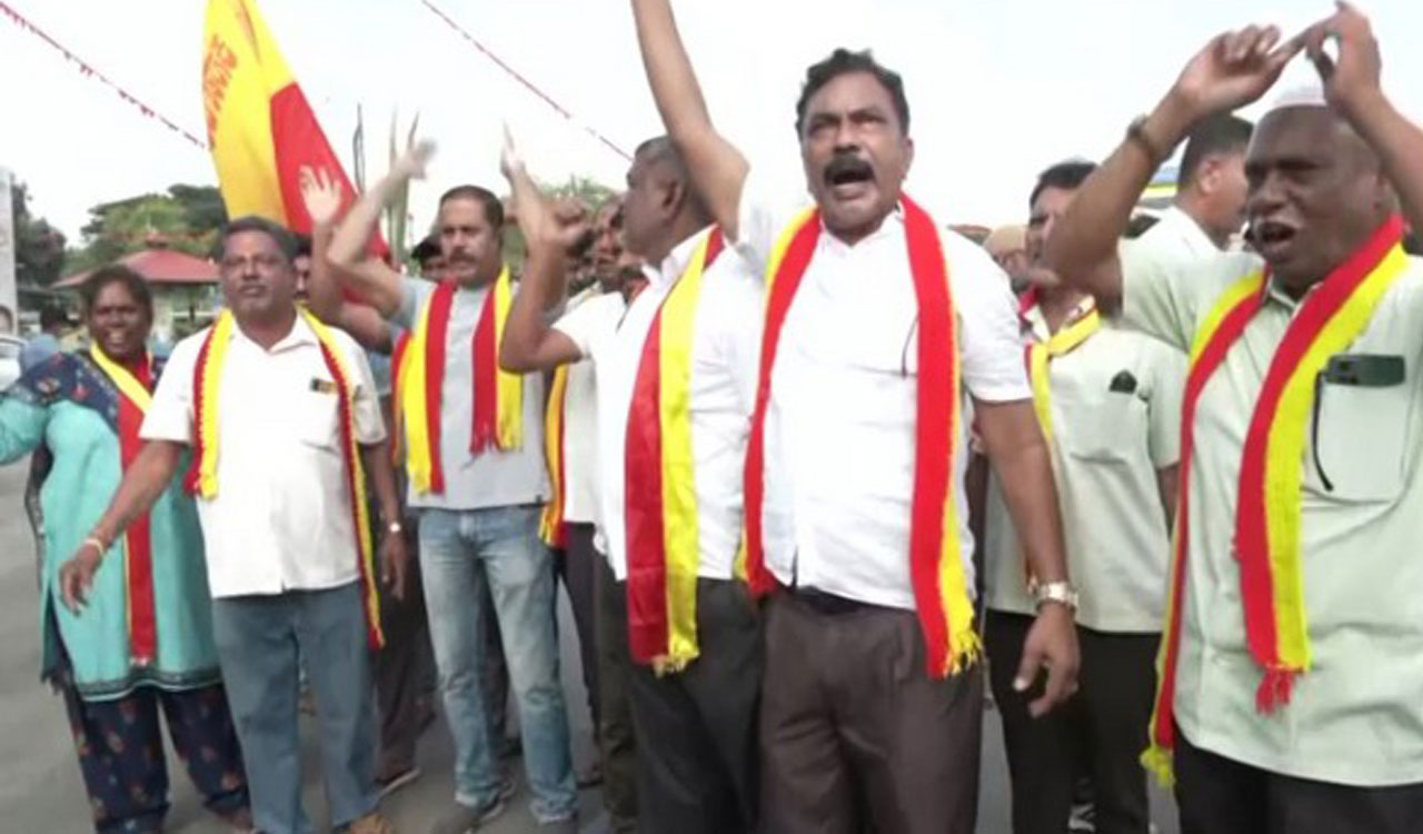 Karnataka Bandh Over Cauvery Issue Disrupts Normal Life In Bengaluru ...