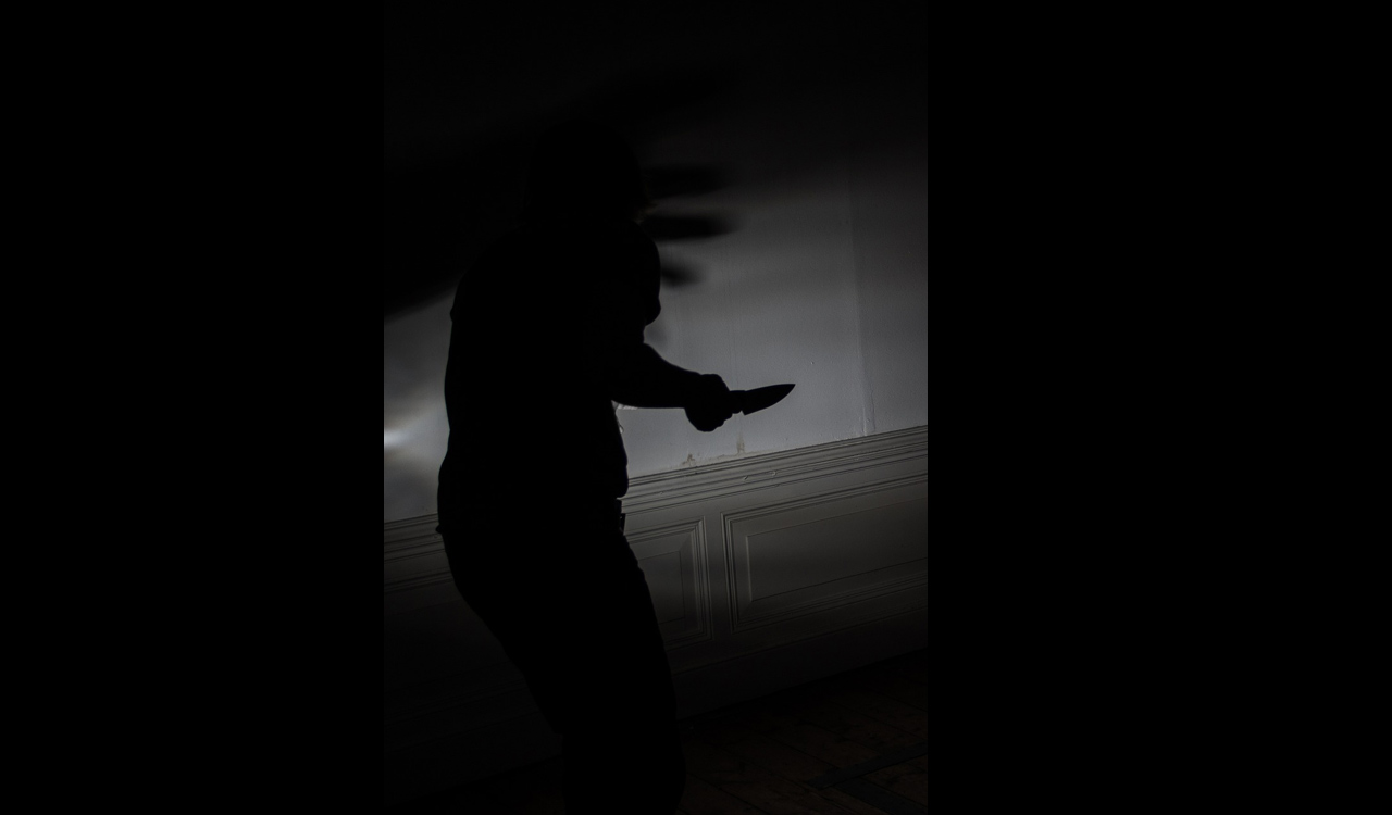 Woman murders husband at Kothur