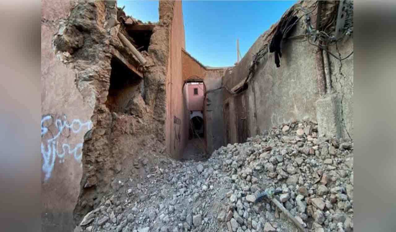 Morocco earthquake: Death toll crosses 1000, efforts to clear roads underway