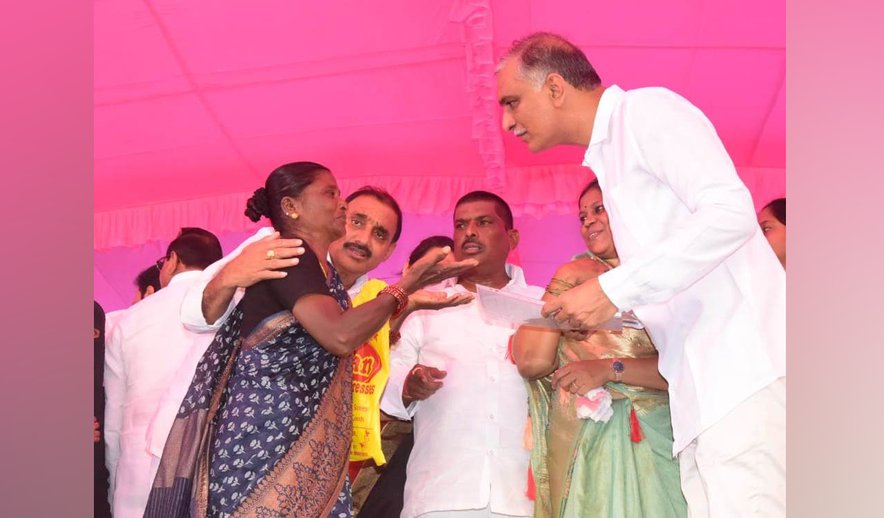 No double engine government providing 2BHK houses to poor: Harish Rao