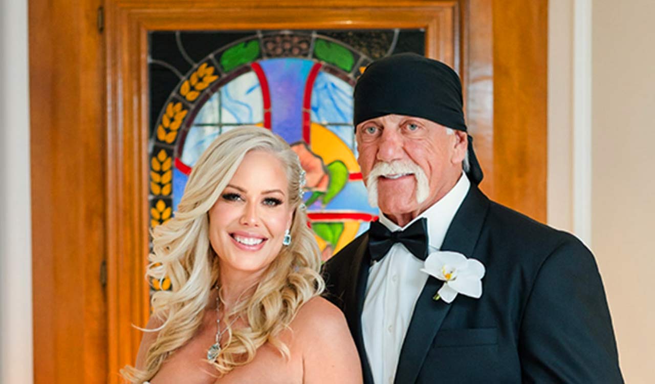 Ex-WWE wrestler Hulk Hogan marries yoga instructor Sky Daily