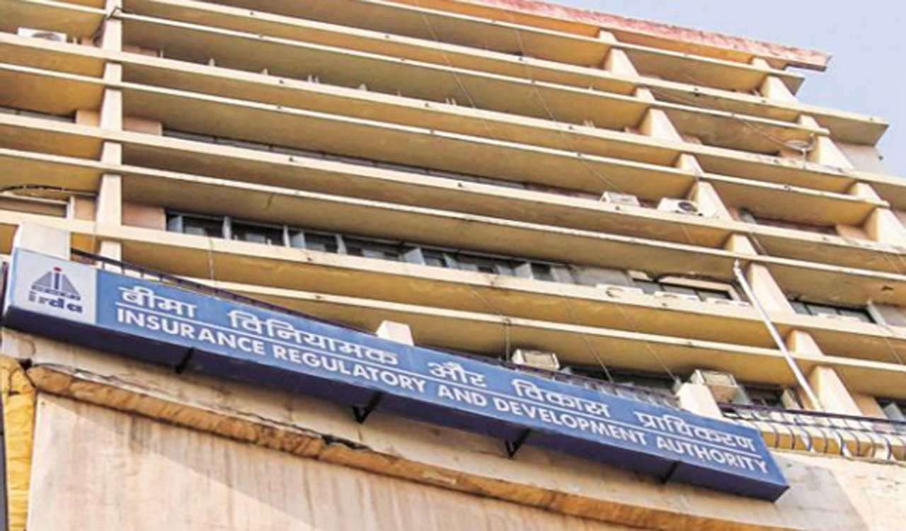 Curious share transfer case involving Axis Bank, Max Financial referred to RBI, SEBI: IRDAI