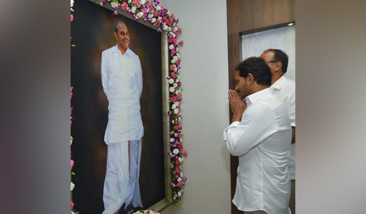 Andhra Pradesh CM Jagan pays homage to father YSR on his death anniversary