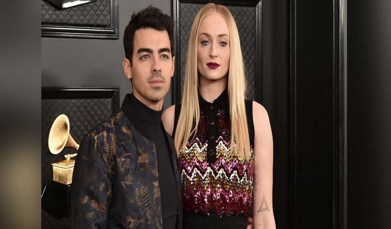 Joe Jonas and Sophie Turner heading for Divorce