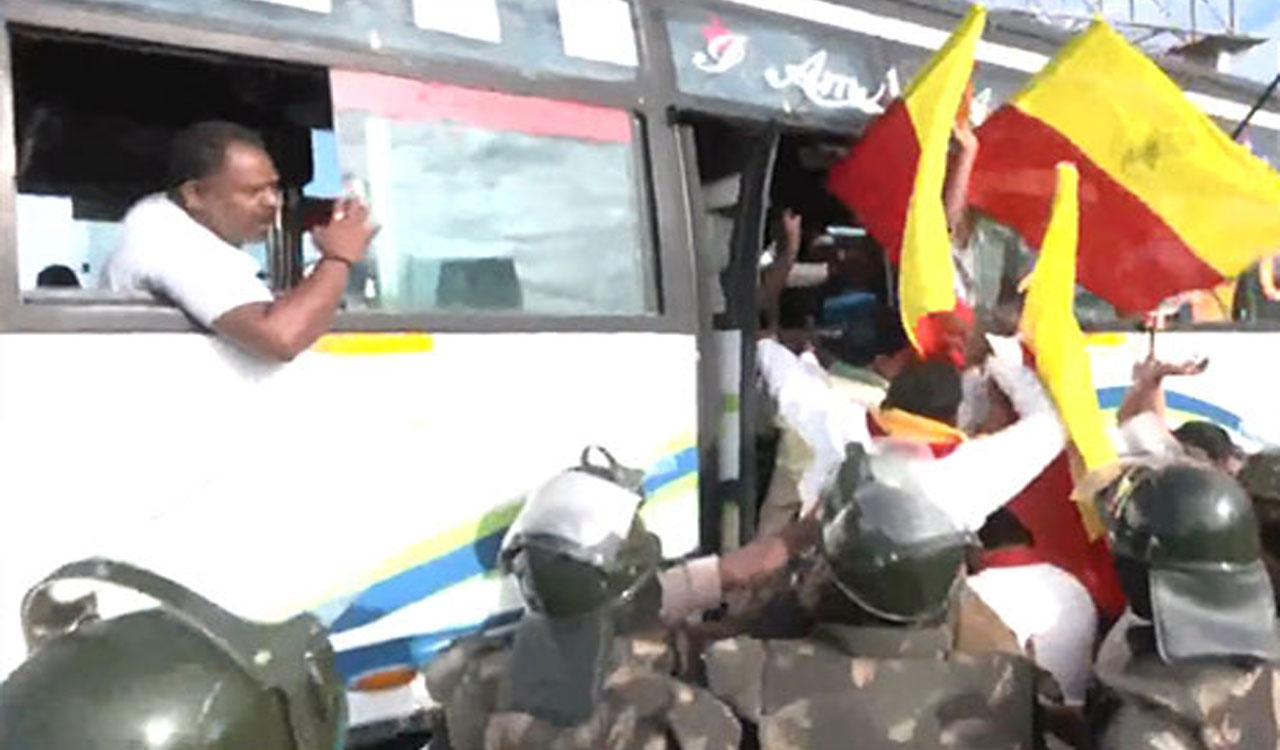 Karnataka Bandh: Bengaluru police detain members of pro-Kannada organisations