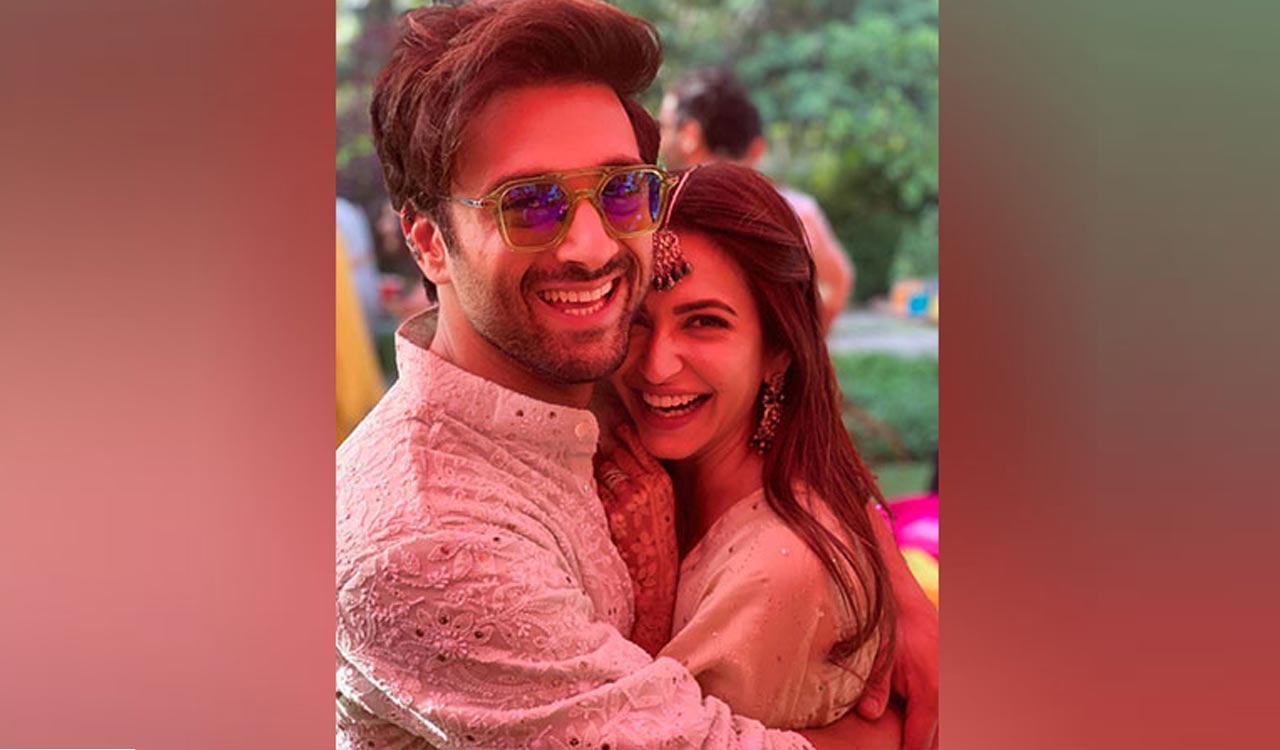 Kriti Kharbanda pens sweet note for Pulkit Samrat on ‘Fukrey 3’ release