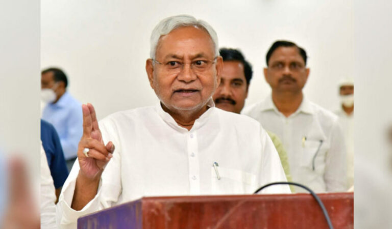JD(U) steps up pitch for Nitish as next PM; Lalan Singh leads campaign