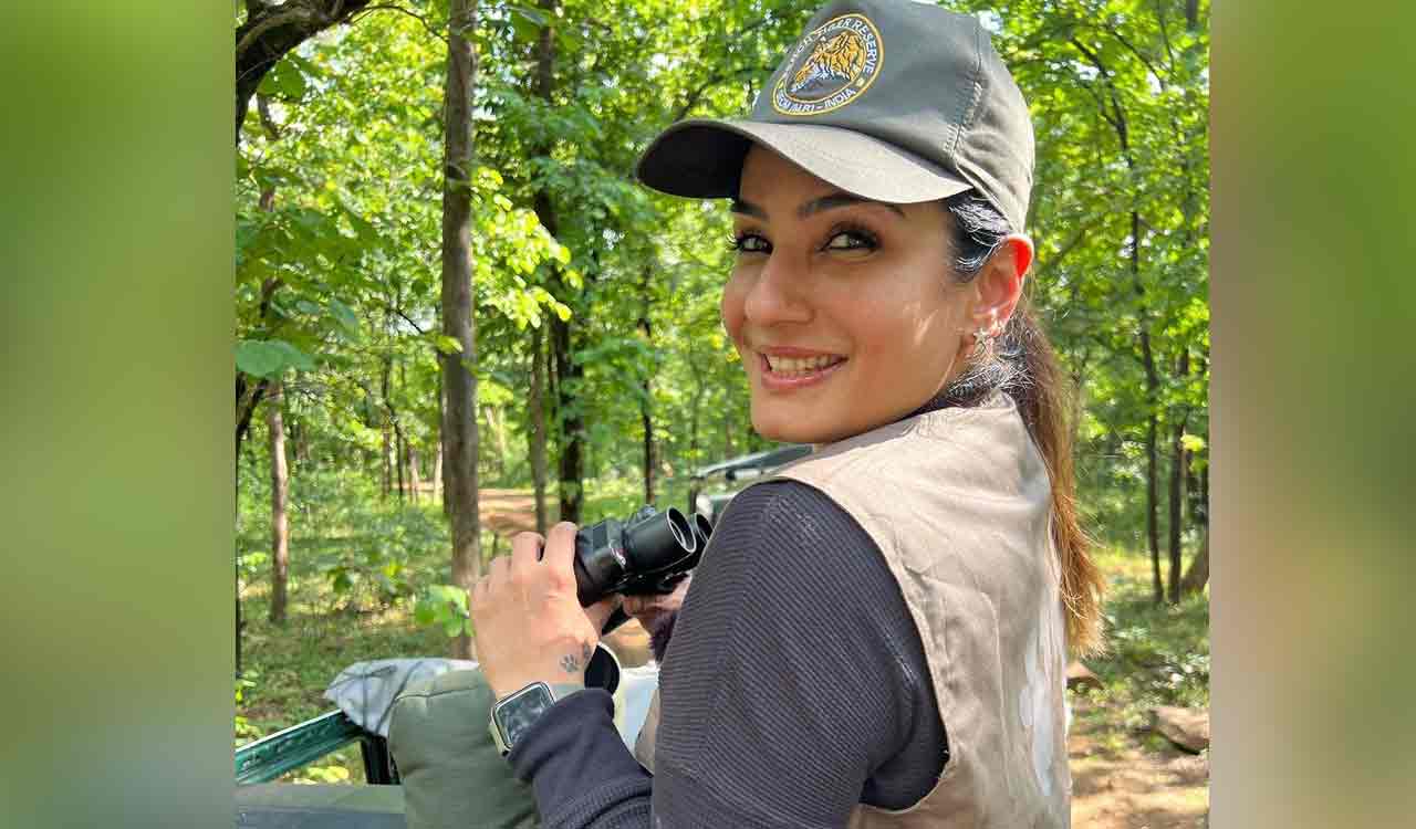 Raveena Tandon’s week in a nutshell: ‘Friends, family, birthday’s & cookies’