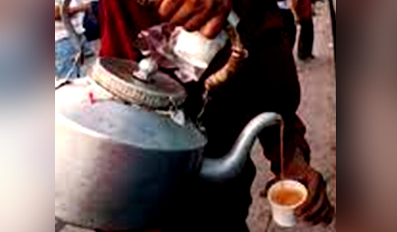 Tea vendor scalds teen with hot tea, sparks communal tension in Kanpur