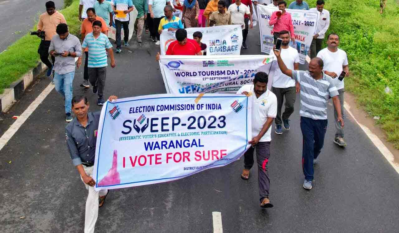 Heritage walk held in Warangal