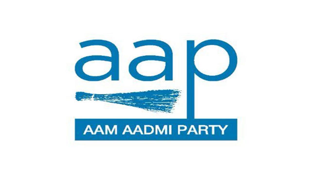 AAP takes jibe at LG Saxena over court stay order on expulsion of Delhi Assembly fellows