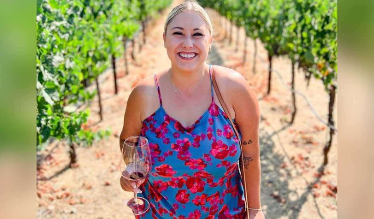 Eminem’s daughter works at hair salon despite her famous dad’s $260 million fortune