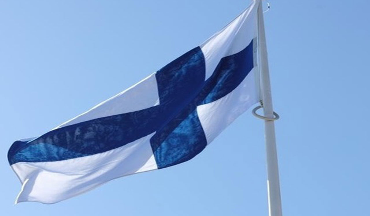 Finland bans entry of Russia-registered passenger cars