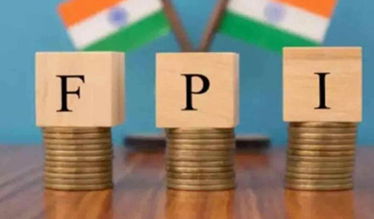 Trend reversal in FPI investment from buying in last 3 months to selling in Sept