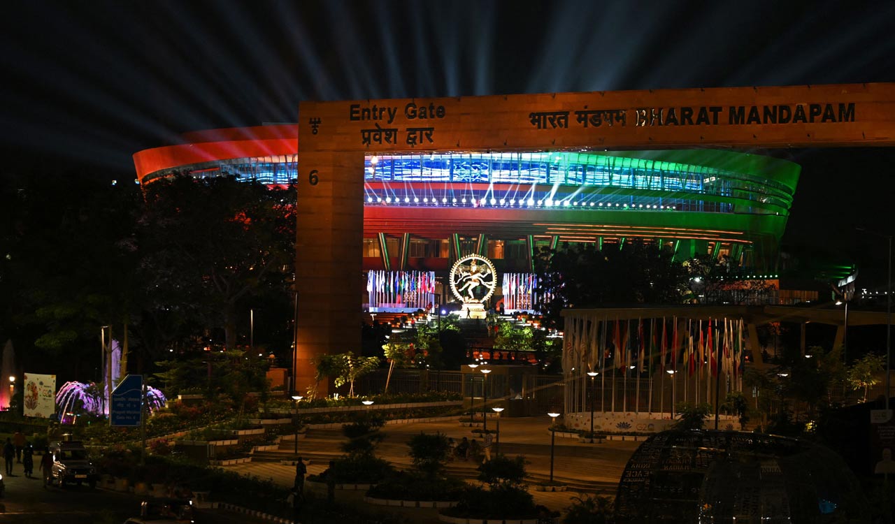 G20 Summit: Delhi LG inspects preparations at Bharat Mandapam, Rajghat