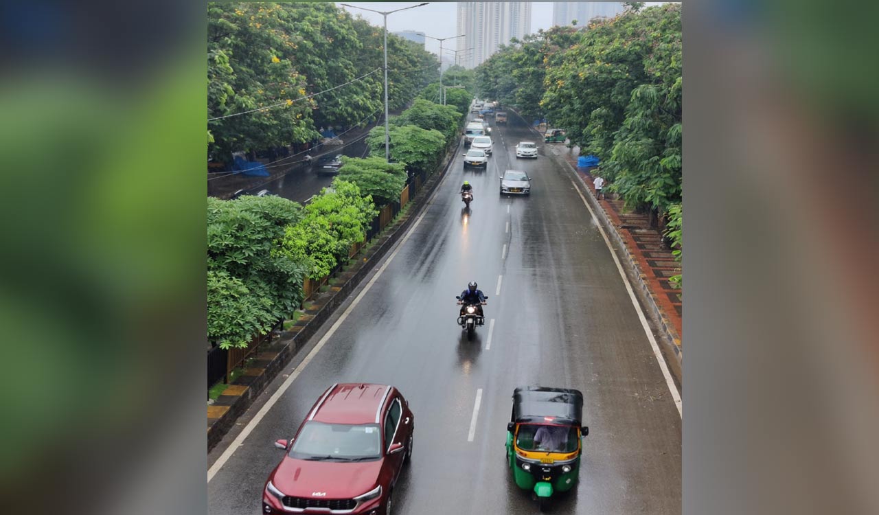 Heavy Rains Continue To Drench Hyderabad, IMD Issues Yellow Alert ...